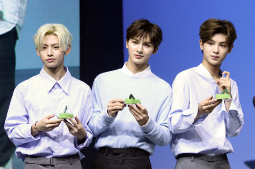Members of Nine Percent team up to endorse for Innisfree brand event in Shanghai