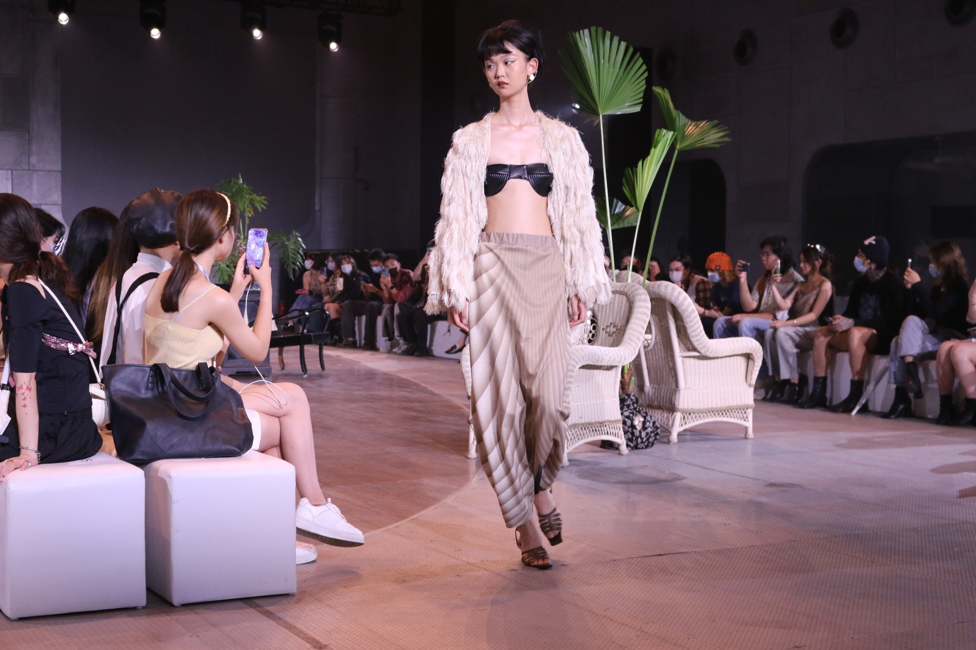 Women's Spring-Summer 2022 Fashion Show in Shanghai