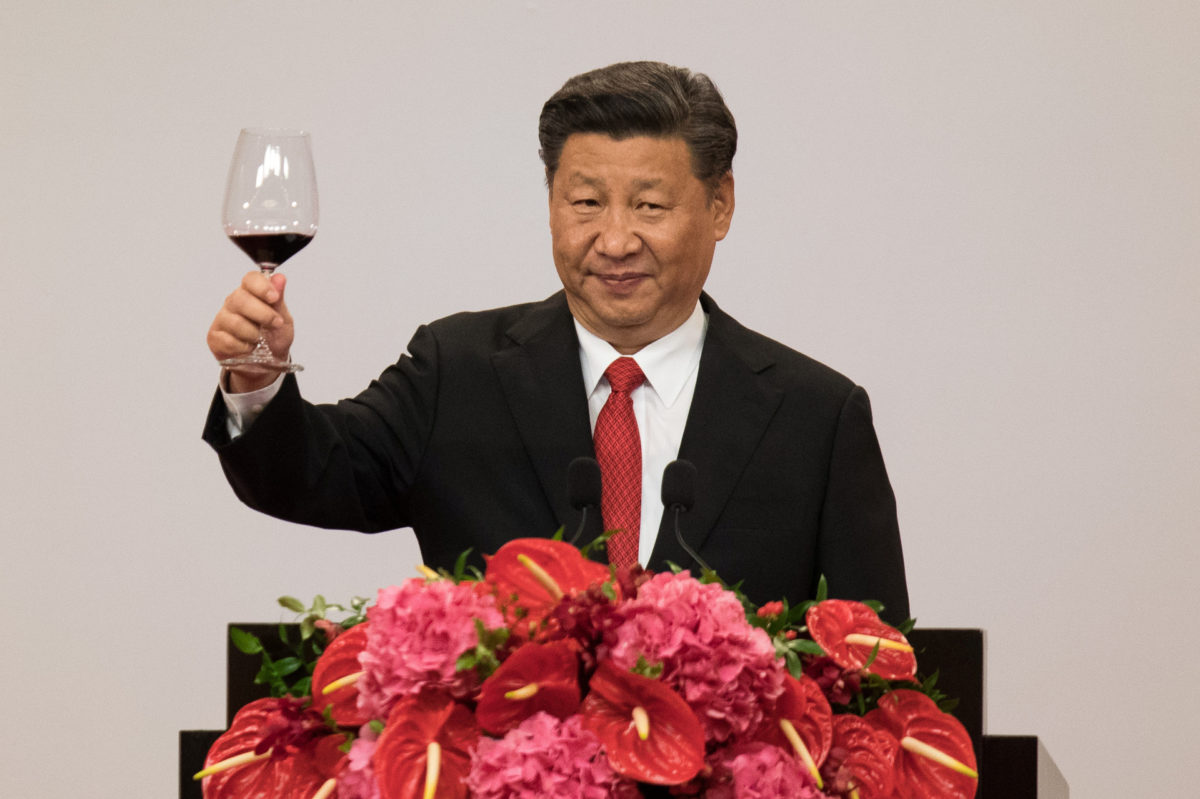 xi jinping wine toast