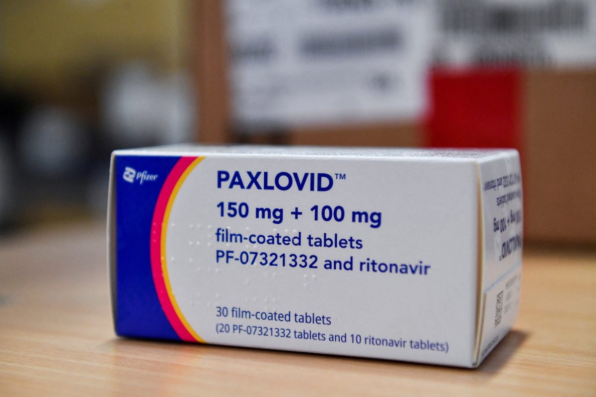 Pfizer Paxlovid COVID pill box