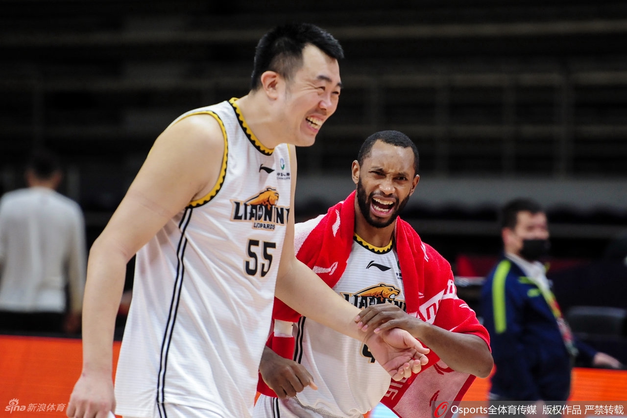 China Jeremy Lin 7 Beijing Ducks Basketball Jersey White Top 