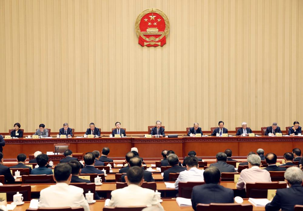 Prepúšťanie vysokopostavených úradníkov, zákon o národnom vzdelávaní a ekonomické opatrenia oznámené Čínskou legislatívnou radou – The China Project
